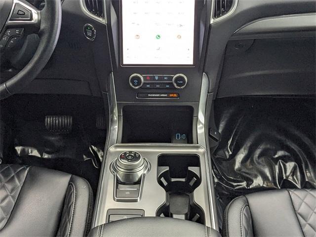 used 2024 Ford Edge car, priced at $30,996