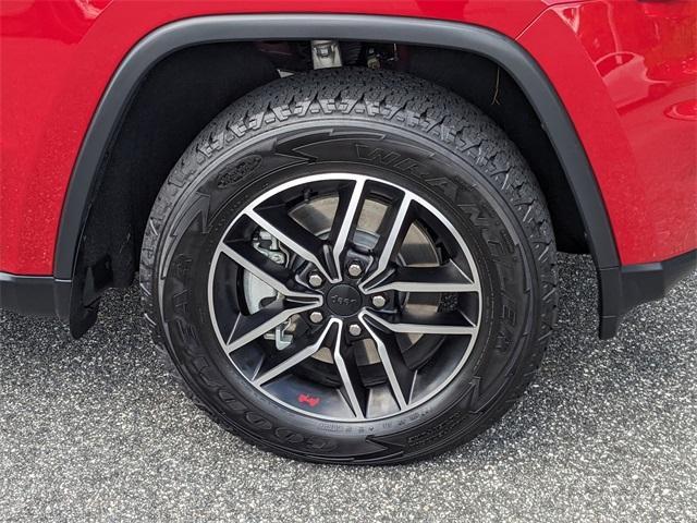 used 2021 Jeep Grand Cherokee car, priced at $32,222