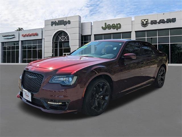 used 2022 Chrysler 300 car, priced at $37,999