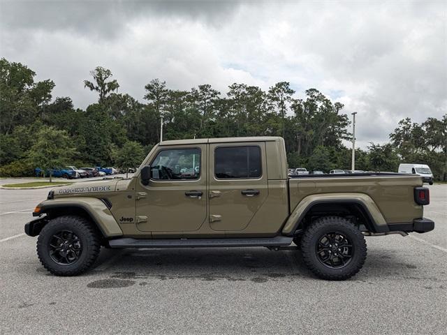 new 2025 Jeep Gladiator car, priced at $49,475