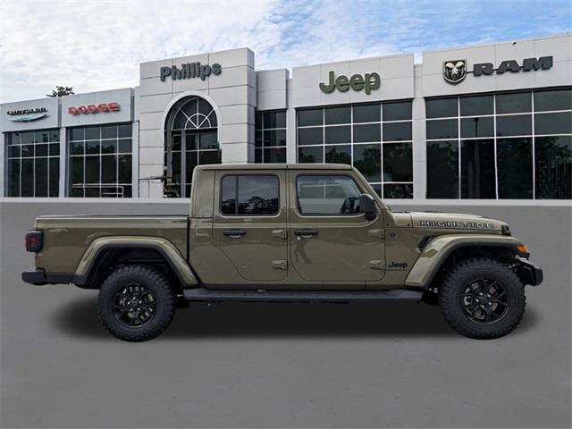 new 2025 Jeep Gladiator car, priced at $49,475