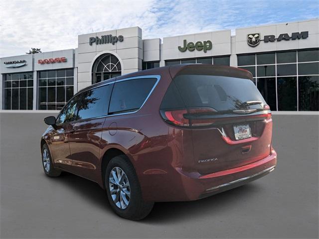 new 2025 Chrysler Pacifica car, priced at $47,635