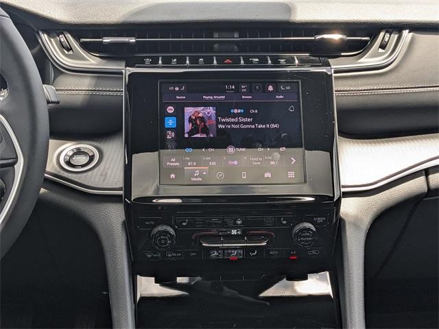 new 2025 Jeep Grand Cherokee L car, priced at $49,170