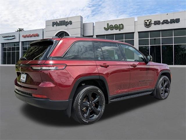 used 2024 Jeep Grand Cherokee car, priced at $35,893