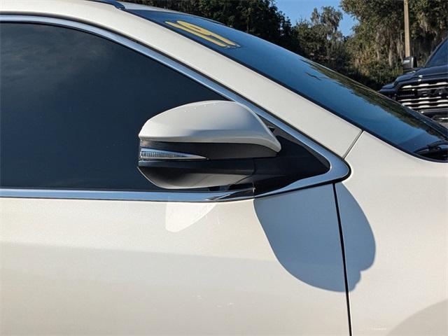 used 2019 Toyota Highlander car, priced at $17,999