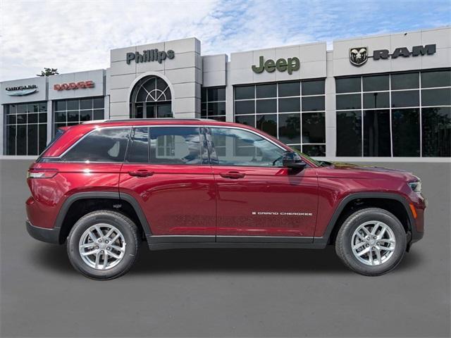 new 2025 Jeep Grand Cherokee car, priced at $39,920