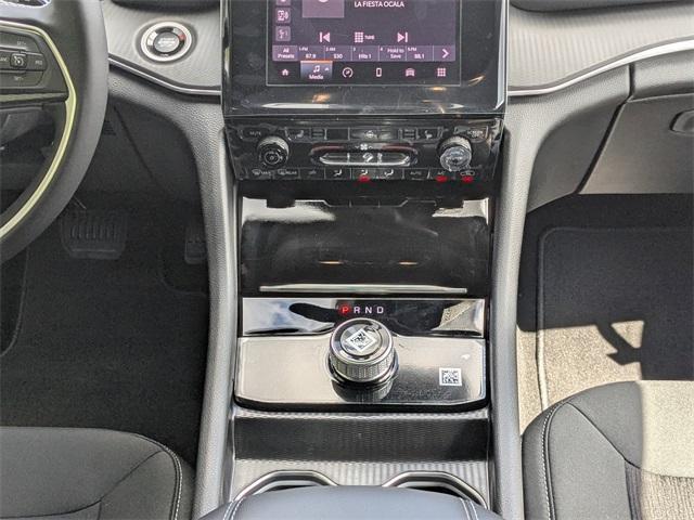 new 2025 Jeep Grand Cherokee car, priced at $39,920