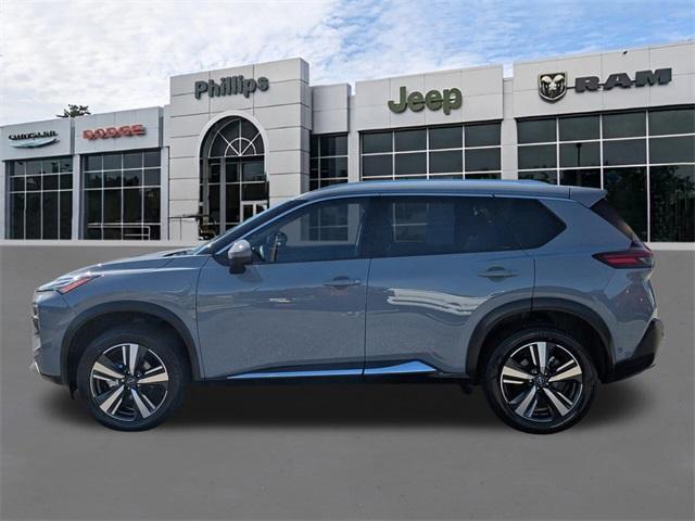 used 2023 Nissan Rogue car, priced at $27,999