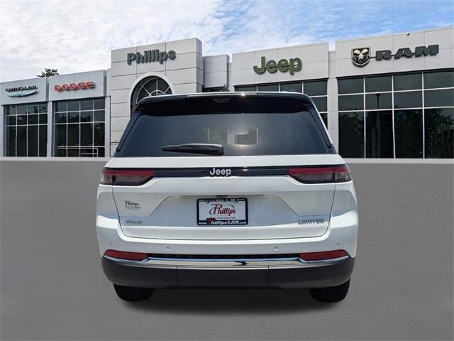 new 2025 Jeep Grand Cherokee car, priced at $53,335