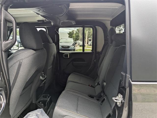 new 2025 Jeep Gladiator car, priced at $50,925