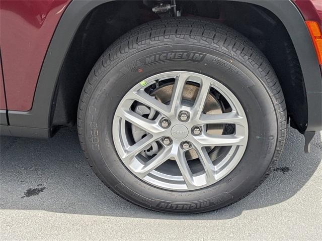 new 2025 Jeep Grand Cherokee car, priced at $36,071