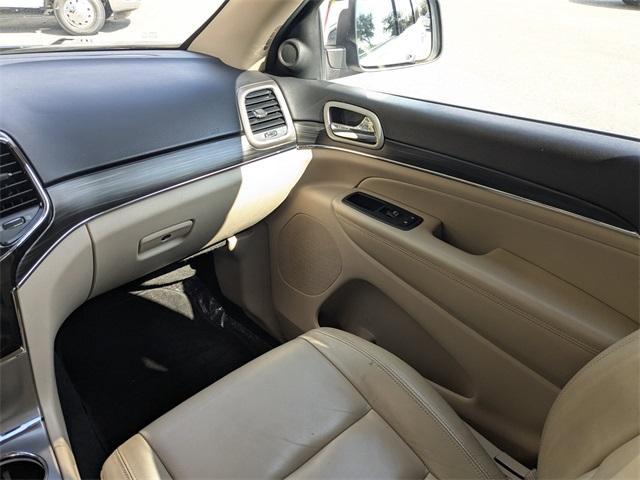 used 2022 Jeep Grand Cherokee WK car, priced at $21,999