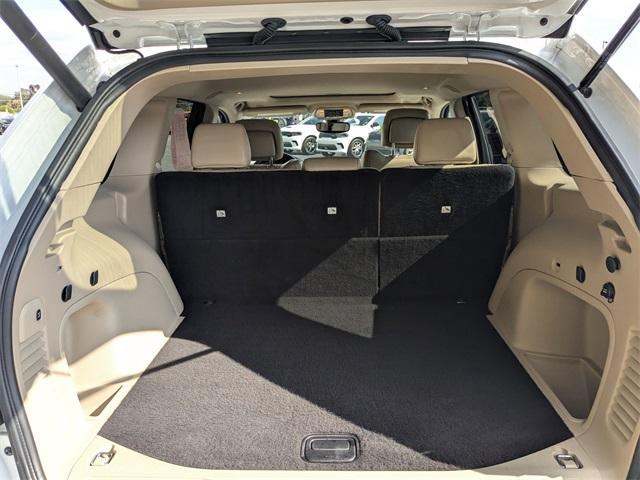 used 2022 Jeep Grand Cherokee WK car, priced at $21,999