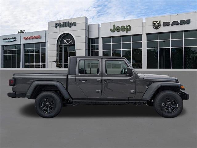 new 2025 Jeep Gladiator car, priced at $43,110