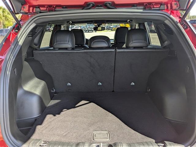 used 2025 Jeep Compass car, priced at $25,999