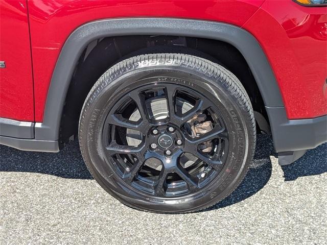 used 2025 Jeep Compass car, priced at $25,999