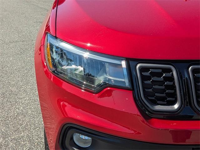 used 2025 Jeep Compass car, priced at $25,999