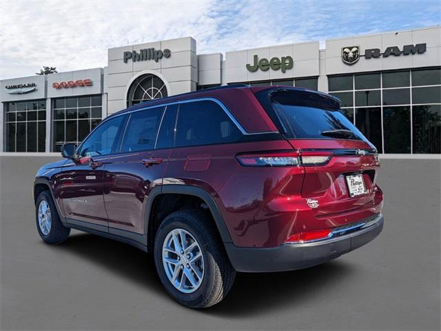 new 2025 Jeep Grand Cherokee car, priced at $39,175