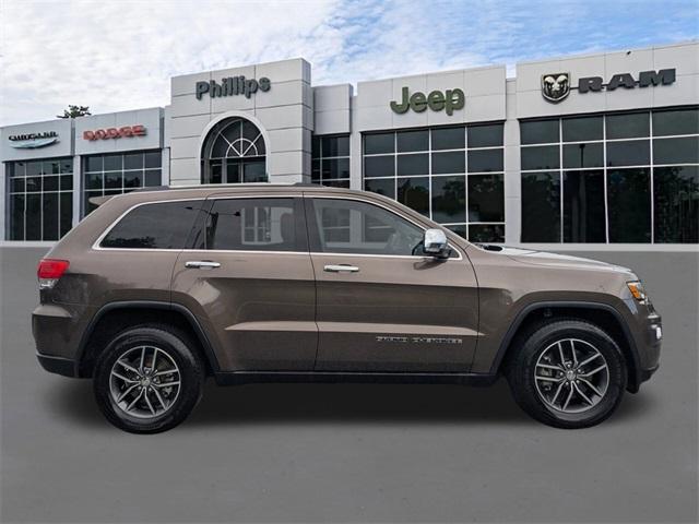 used 2017 Jeep Grand Cherokee car, priced at $16,993