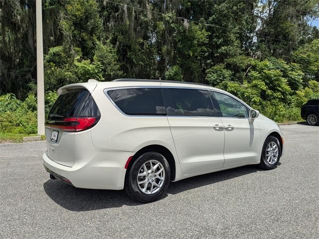 used 2021 Chrysler Pacifica car, priced at $20,993