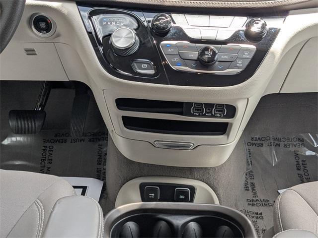 used 2021 Chrysler Pacifica car, priced at $20,993