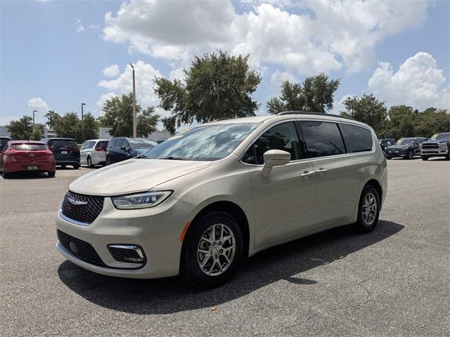 used 2021 Chrysler Pacifica car, priced at $20,993