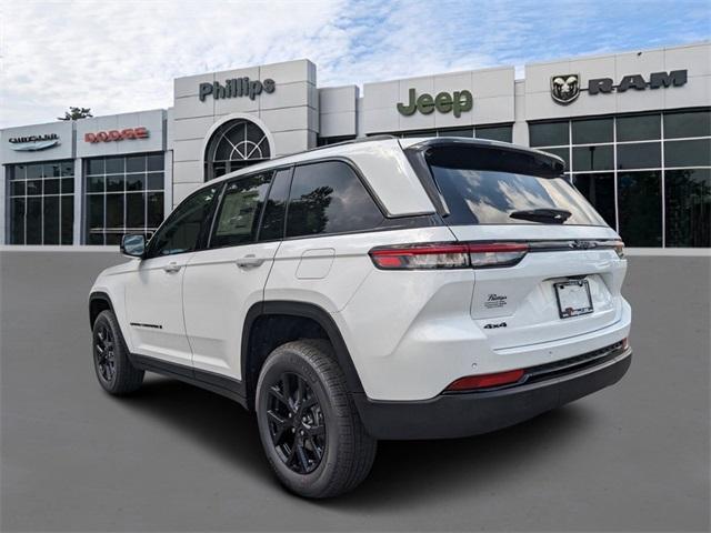 new 2024 Jeep Grand Cherokee car, priced at $44,180