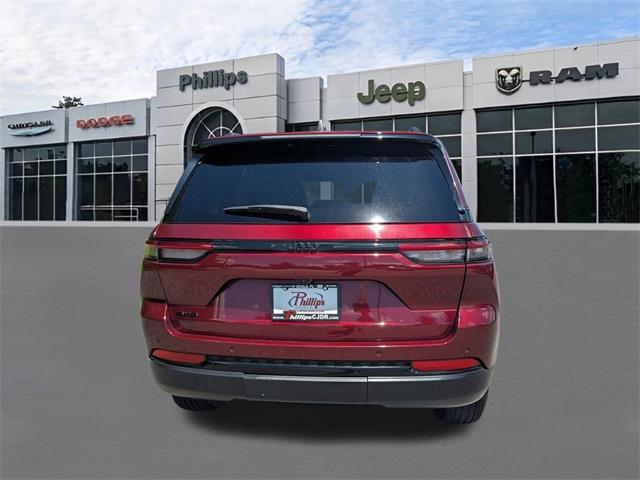 used 2024 Jeep Grand Cherokee car, priced at $32,977