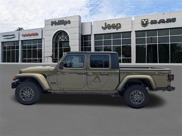 new 2025 Jeep Gladiator car, priced at $43,176