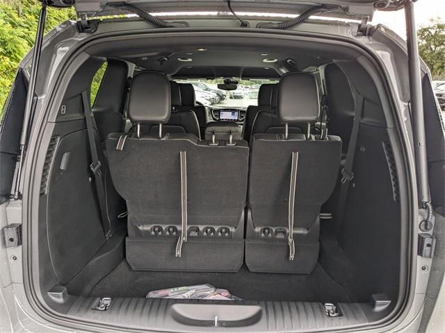 new 2025 Chrysler Pacifica car, priced at $46,220