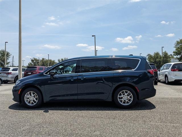 new 2025 Chrysler Pacifica car, priced at $46,220
