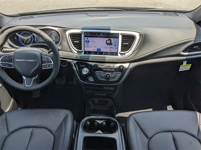 new 2025 Chrysler Pacifica car, priced at $46,220