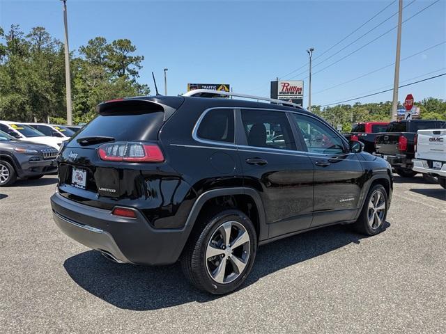 used 2019 Jeep Cherokee car, priced at $16,774