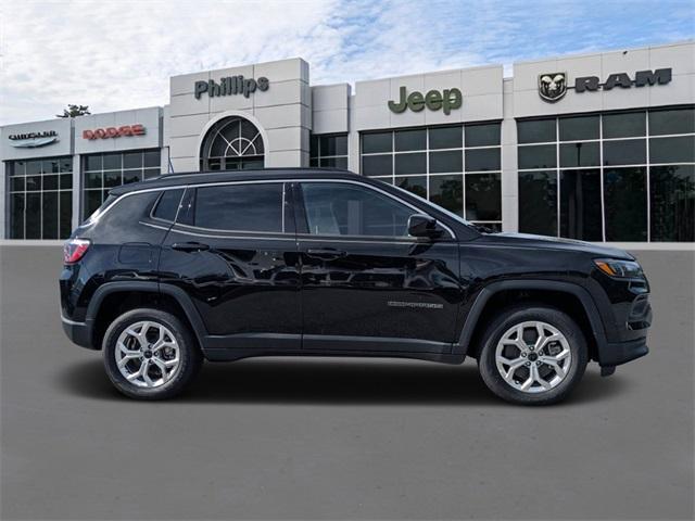 new 2025 Jeep Compass car, priced at $30,360