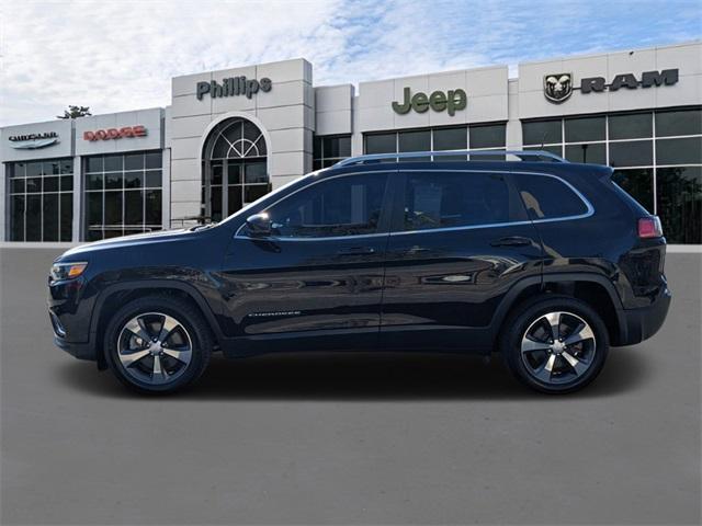 used 2019 Jeep Cherokee car, priced at $16,497