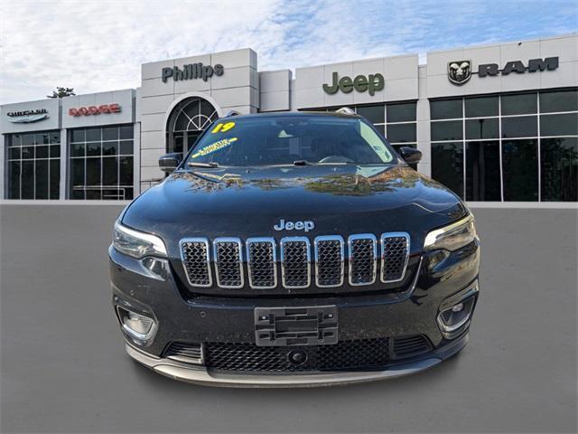 used 2019 Jeep Cherokee car, priced at $16,497