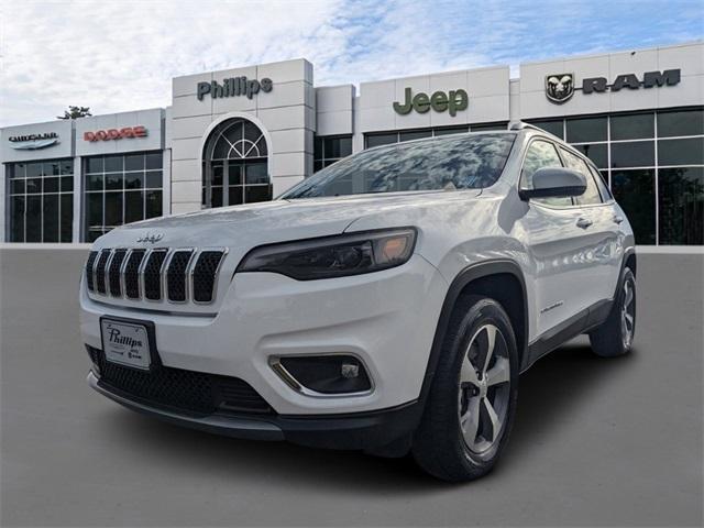 used 2020 Jeep Cherokee car, priced at $23,644