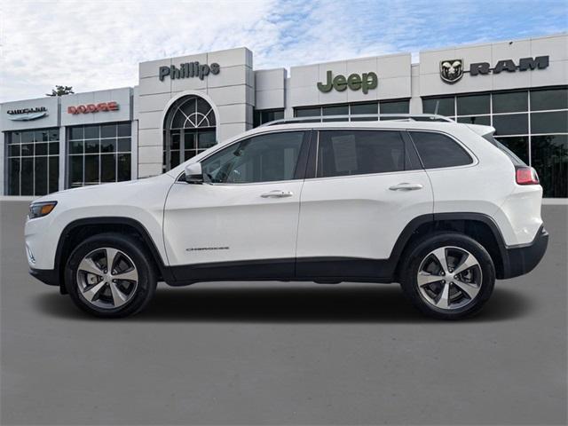 used 2020 Jeep Cherokee car, priced at $23,644