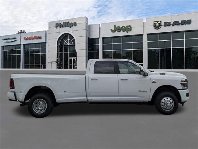 new 2025 Ram 3500 car, priced at $87,290
