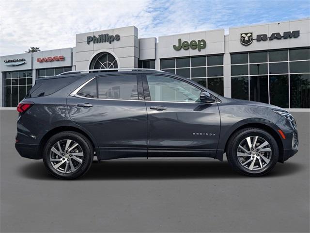 used 2022 Chevrolet Equinox car, priced at $26,874