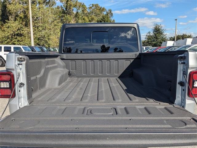 new 2024 Jeep Gladiator car, priced at $62,525