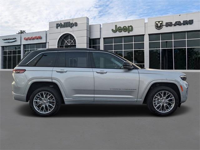 used 2022 Jeep Grand Cherokee car, priced at $39,999