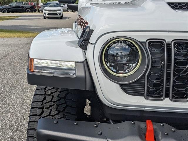 new 2025 Jeep Gladiator car, priced at $64,645