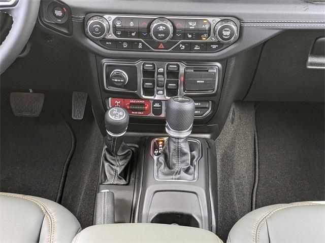 new 2025 Jeep Gladiator car, priced at $64,645