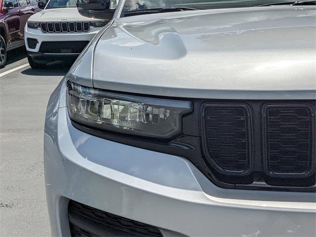 new 2025 Jeep Grand Cherokee car, priced at $46,375