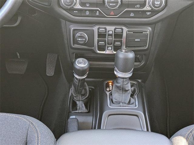 new 2025 Jeep Gladiator car, priced at $42,790