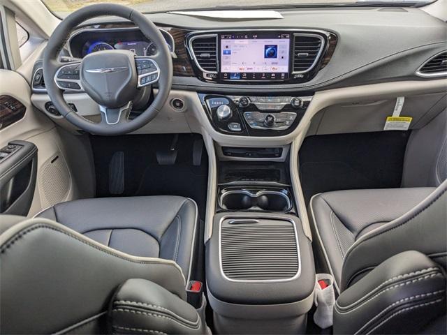 new 2024 Chrysler Pacifica car, priced at $54,485