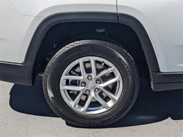 new 2025 Jeep Grand Cherokee L car, priced at $45,120