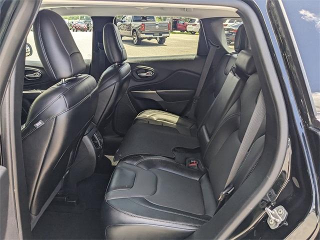 used 2022 Jeep Cherokee car, priced at $22,993
