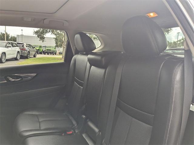 used 2019 Nissan Rogue car, priced at $18,999